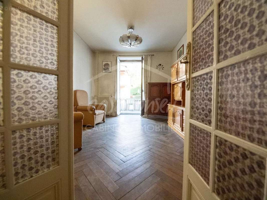 Appartement à SAINT-GERVAIS-LES-BAINS