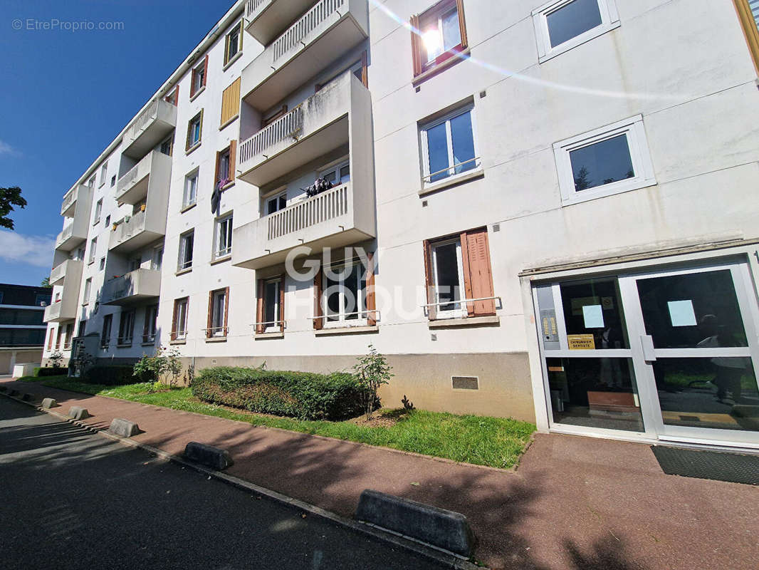 Appartement à CHEVILLY-LARUE