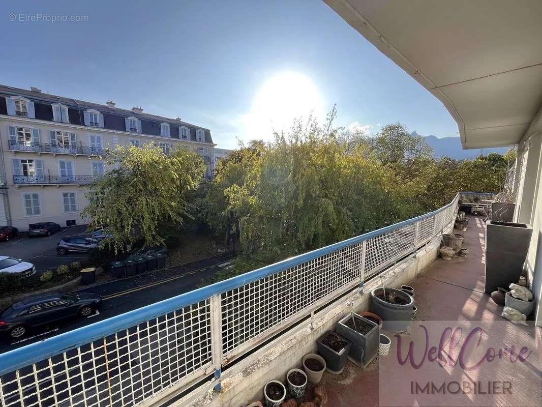 Appartement à AIX-LES-BAINS