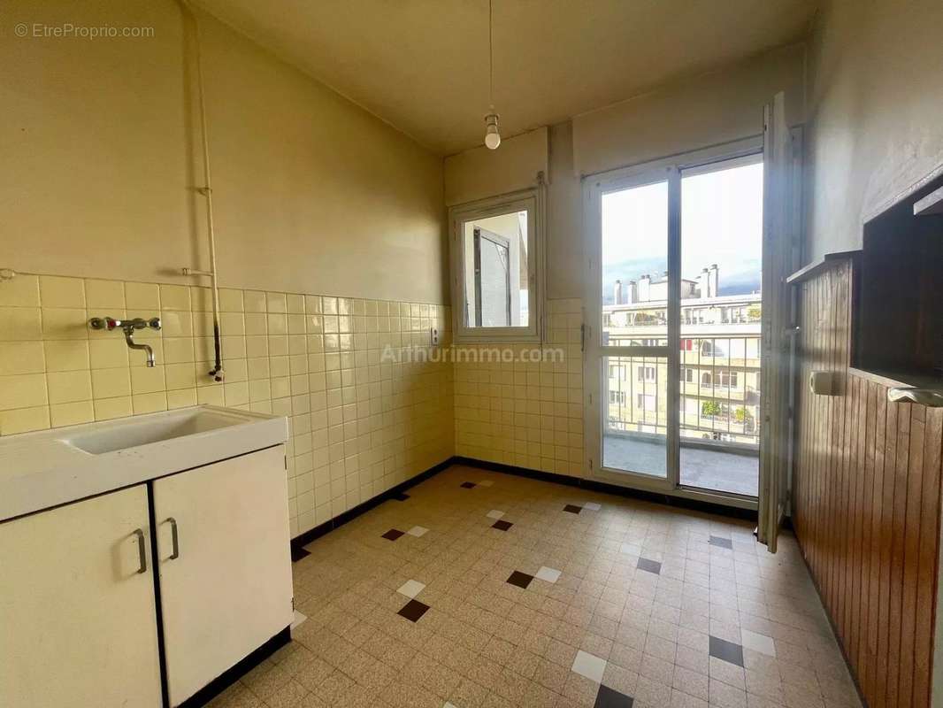 Appartement à GRENOBLE