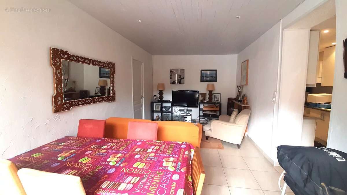 Appartement à GUILLAUMES