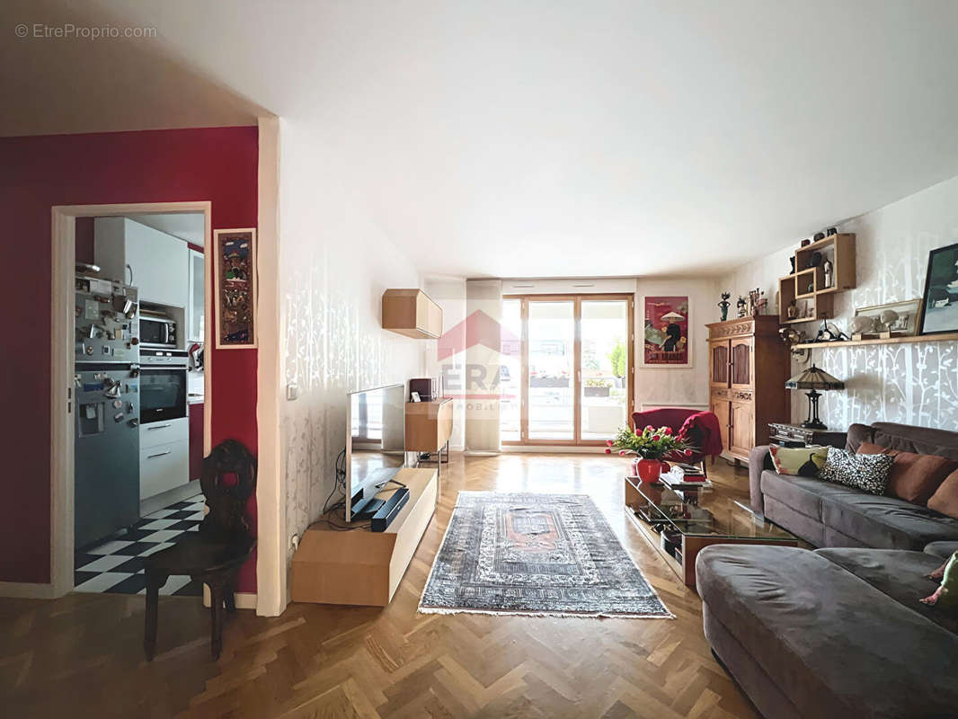 Appartement à SURESNES