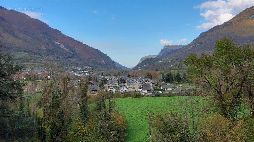 Appartement à LARUNS