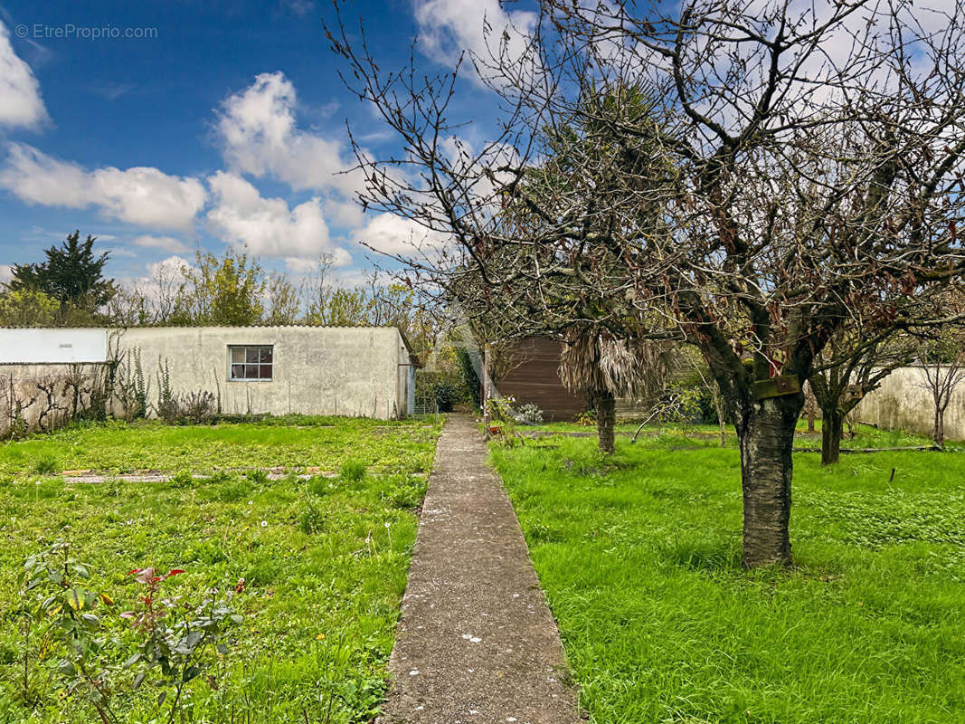 Maison à L&#039;ILE-D&#039;ELLE