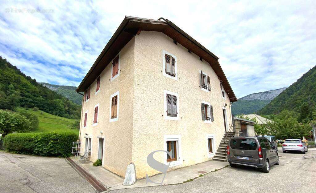 Appartement à THONES