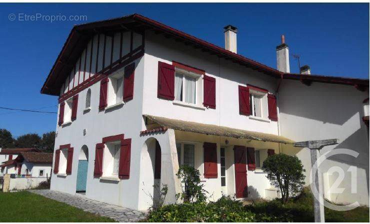 Maison à JATXOU