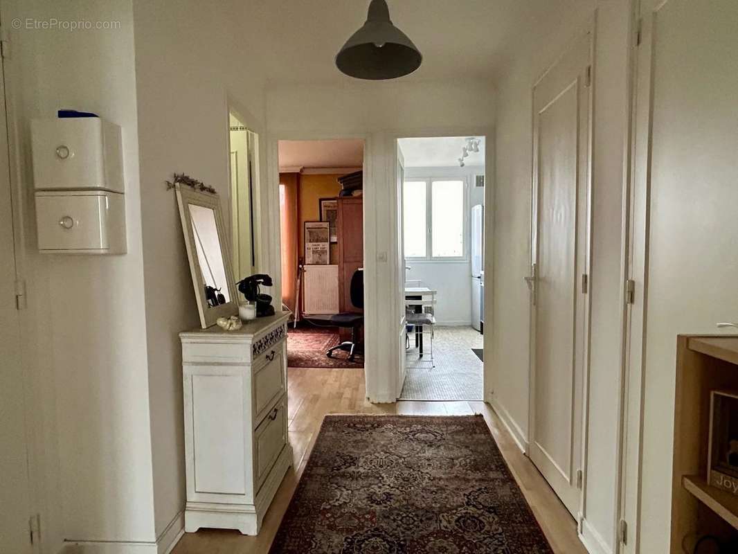 Appartement à ROMAINVILLE