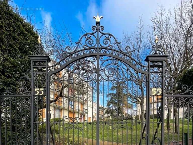 Appartement à LE RAINCY