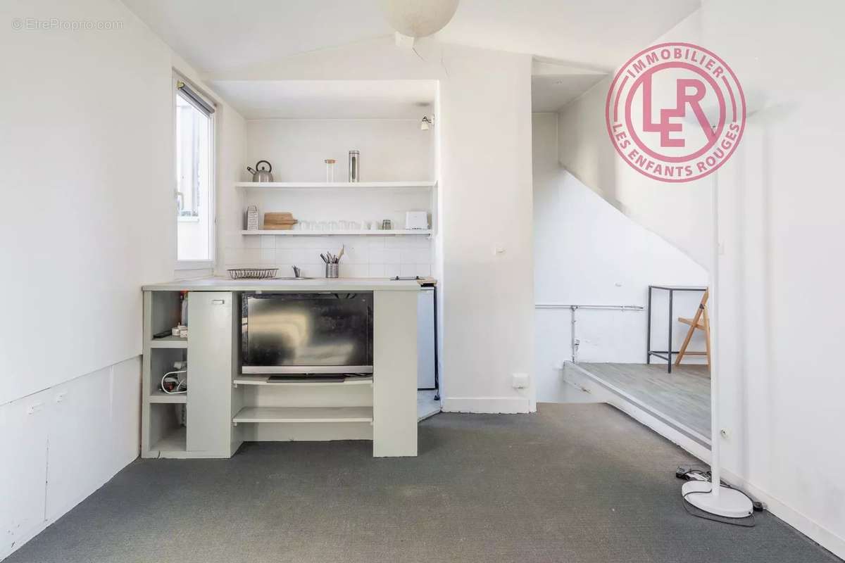 Appartement à PARIS-3E