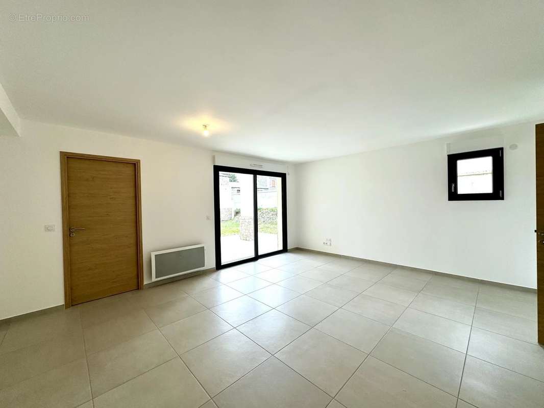 Appartement à FORMIGUERES