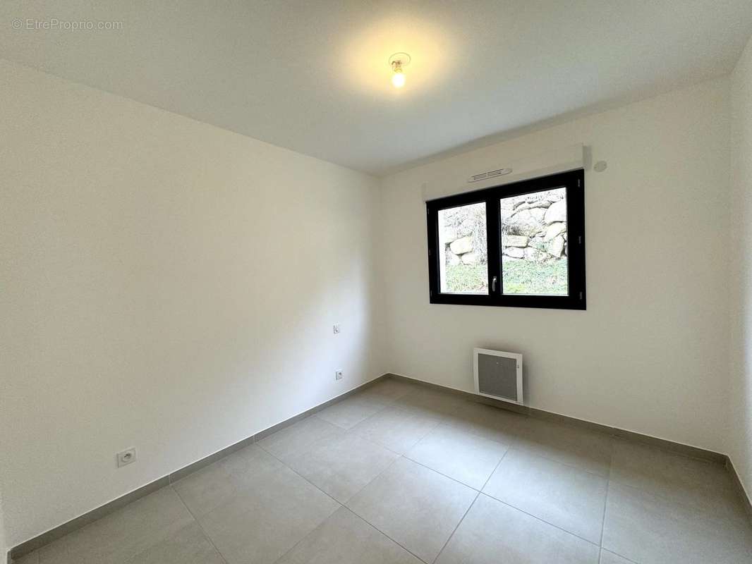 Appartement à FORMIGUERES