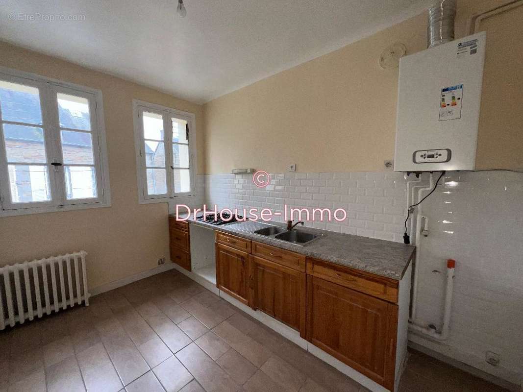 Appartement à CONDE-SUR-NOIREAU