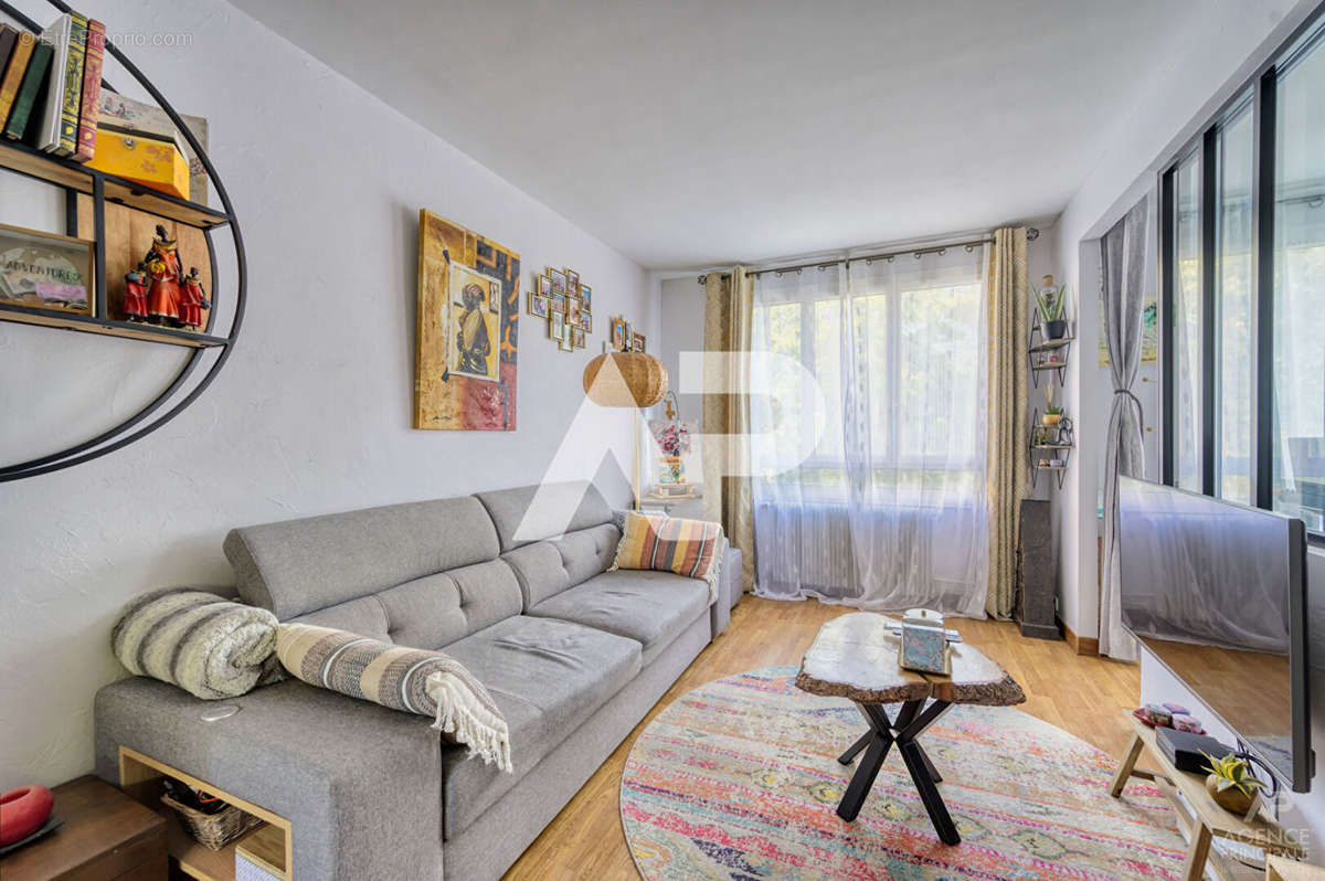 Appartement à RUEIL-MALMAISON