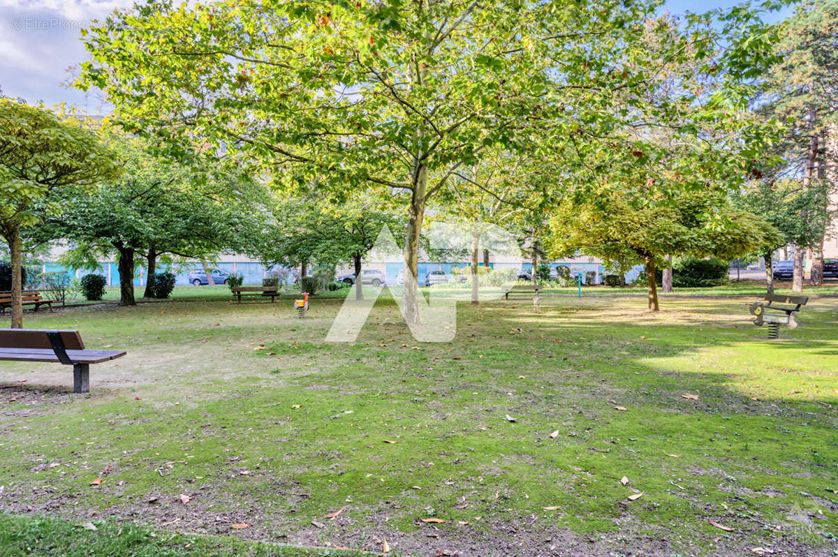 Appartement à RUEIL-MALMAISON