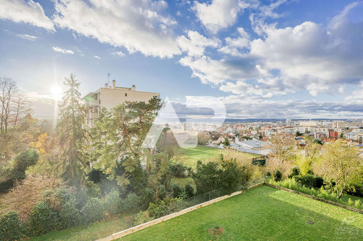 Appartement à RUEIL-MALMAISON