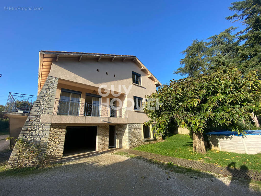 Maison à CAHORS