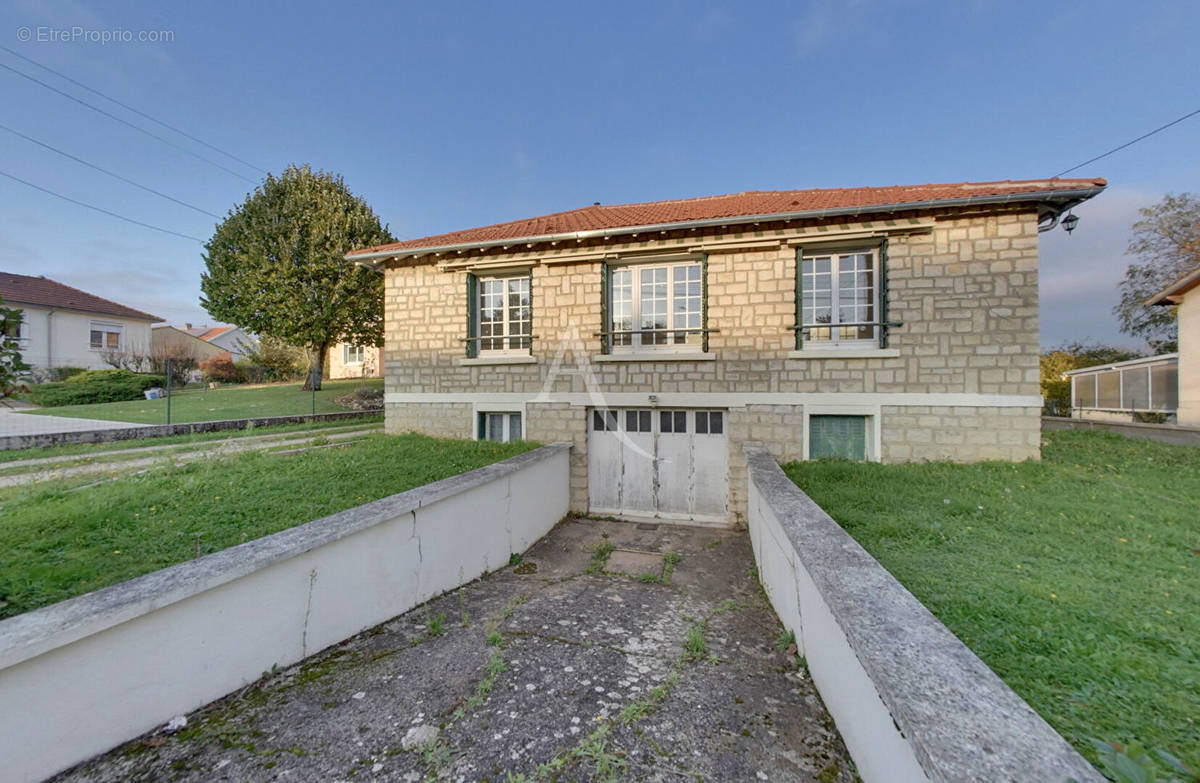 Maison à AUXERRE