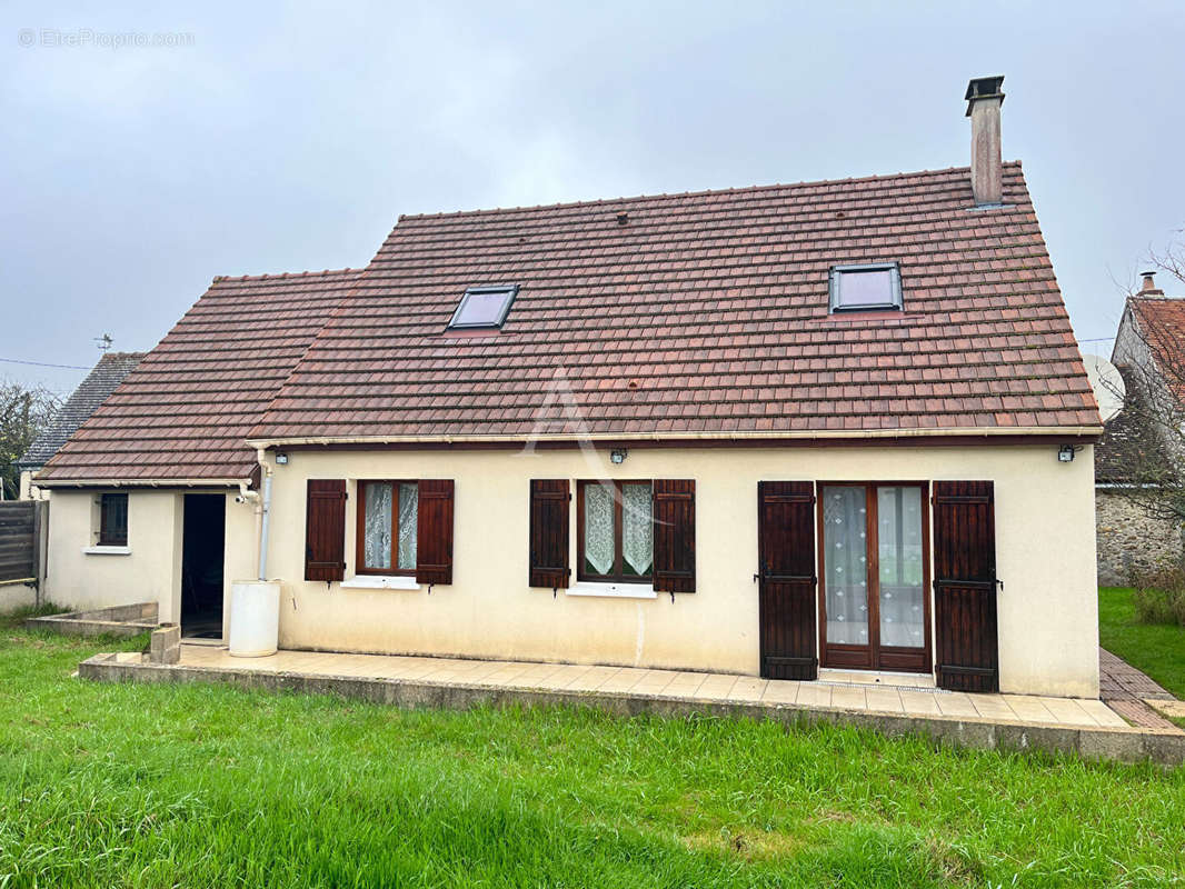 Maison à DOURDAN