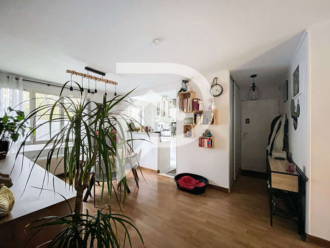 Appartement à RUEIL-MALMAISON