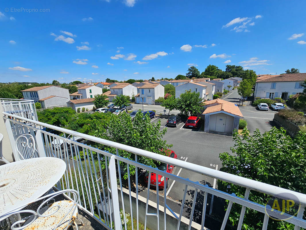 Appartement à SAINTES