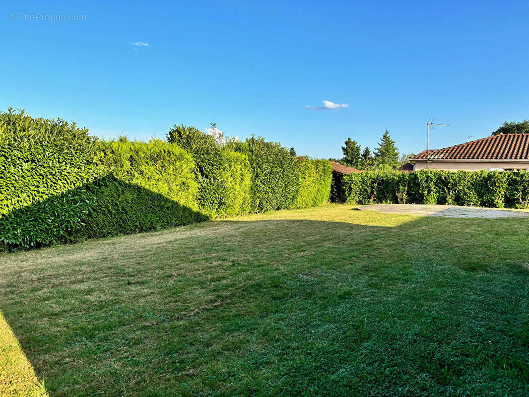 Maison à VILLARS-LES-DOMBES