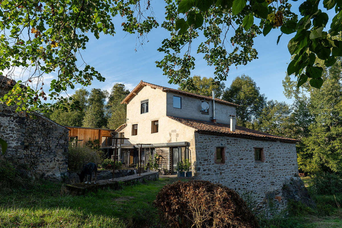 Maison à MANGLIEU