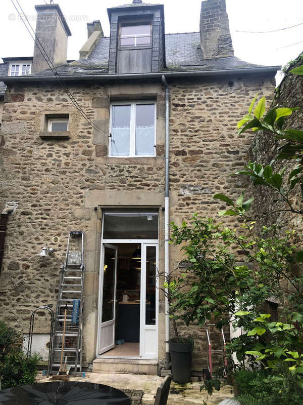 Maison à DINAN