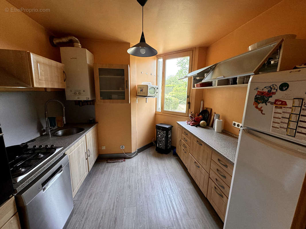 Appartement à SARTROUVILLE