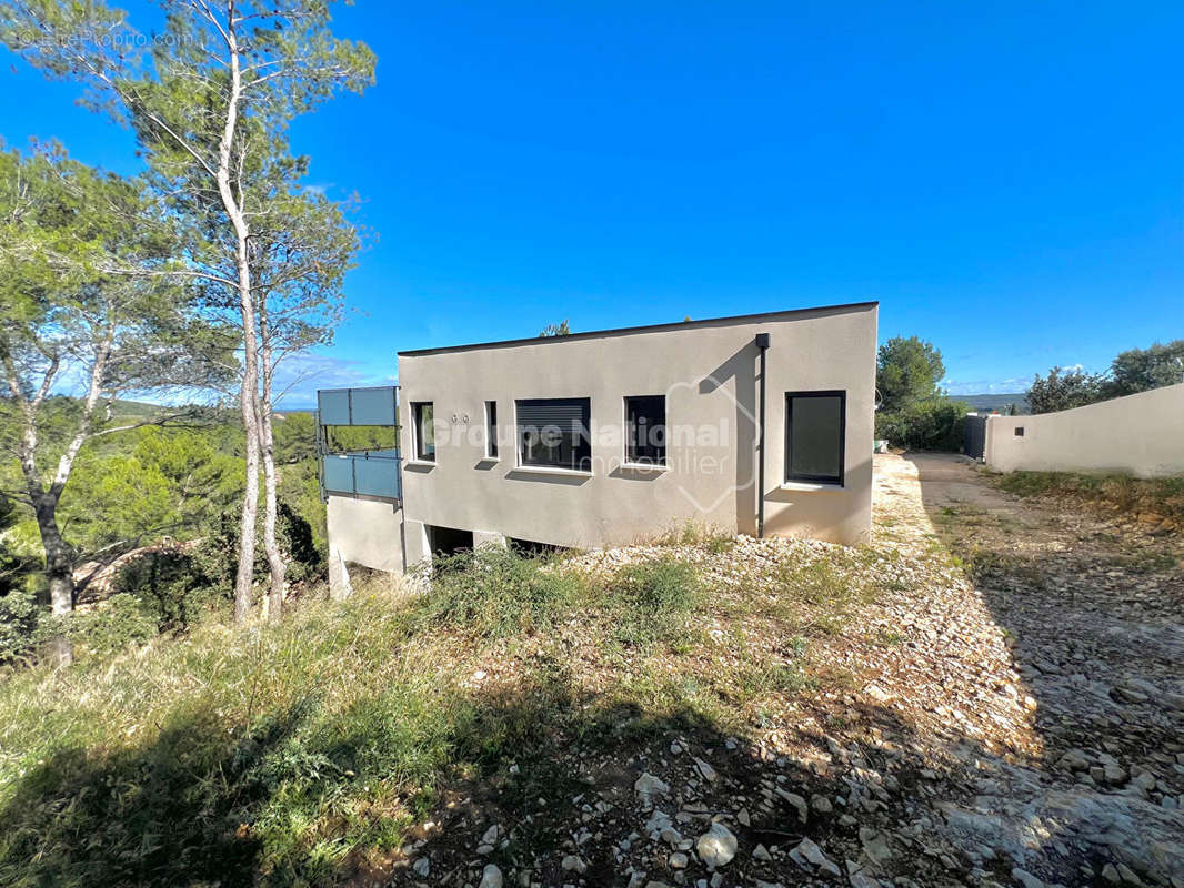 Maison à BEAUCAIRE