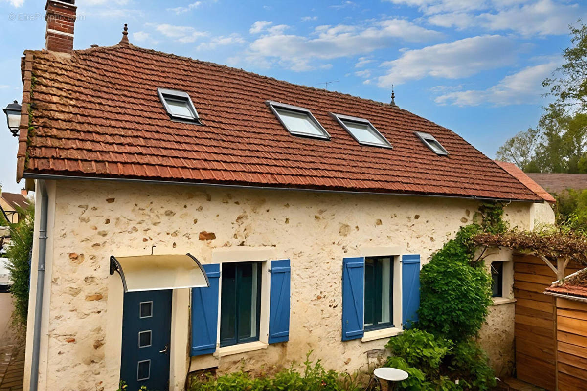 Maison à PONTOISE