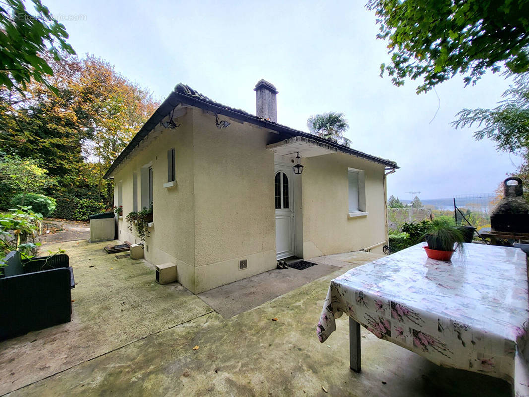 Maison à CERGY