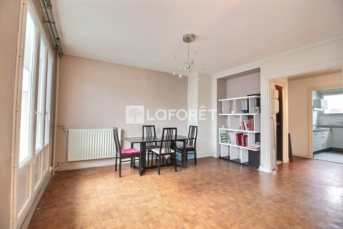 Appartement à BOIS-COLOMBES