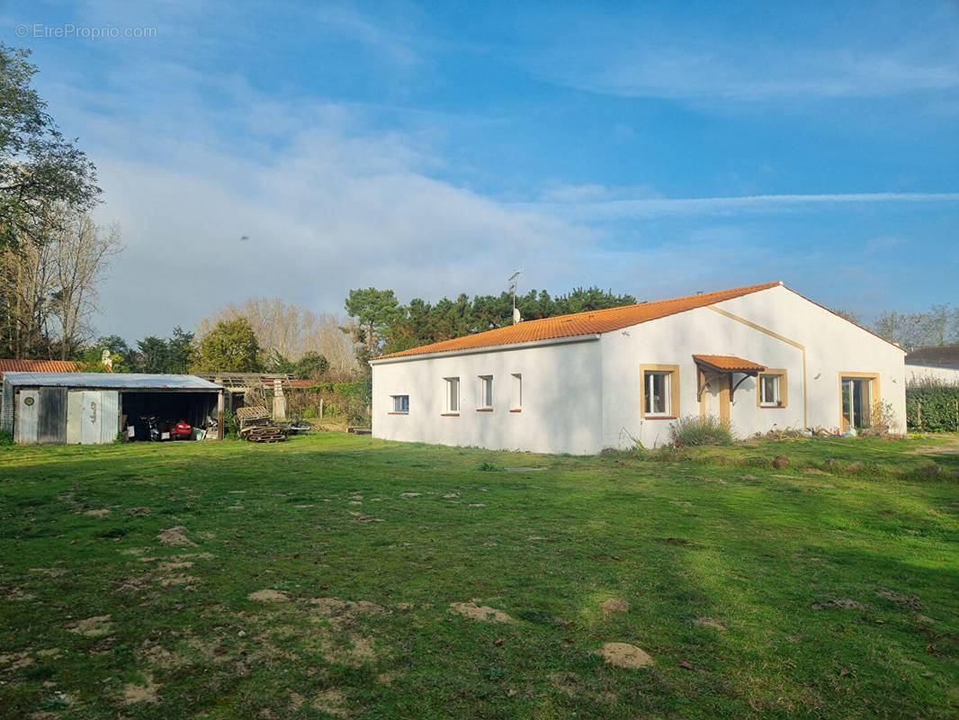 Maison à SAINT-HILAIRE-DE-RIEZ