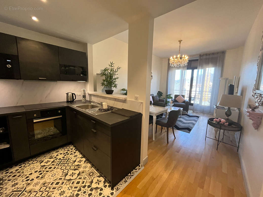 Appartement à AIX-LES-BAINS