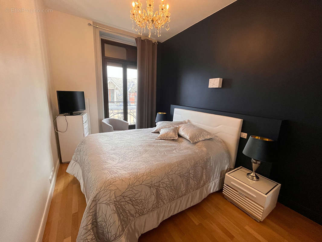 Appartement à AIX-LES-BAINS