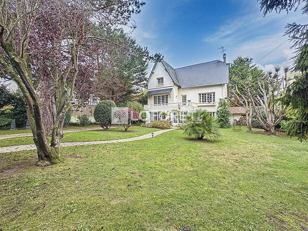 Maison à LUC-SUR-MER