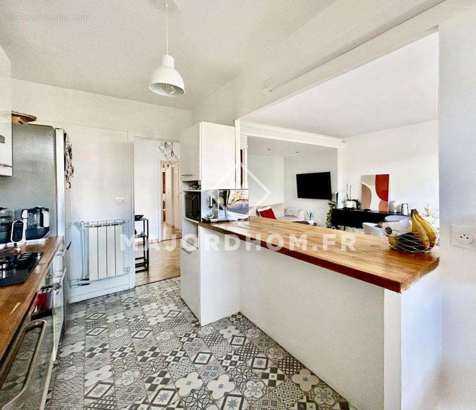 Appartement à MARSEILLE-2E