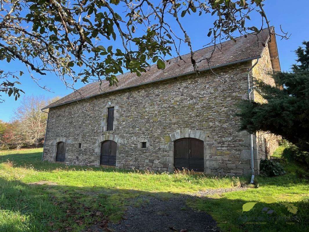 Maison à BEAUMONT