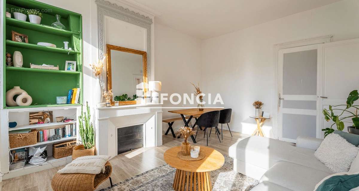 Appartement à BORDEAUX