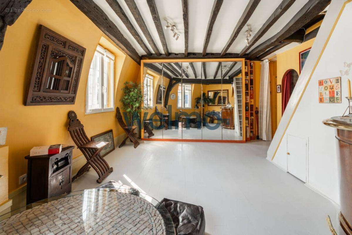 Appartement à PARIS-6E