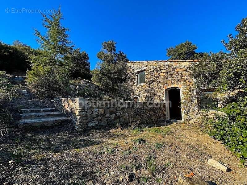 Maison à TUCHAN