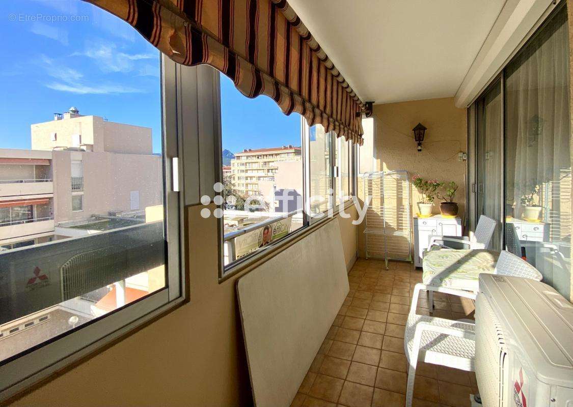 Appartement à TOULON