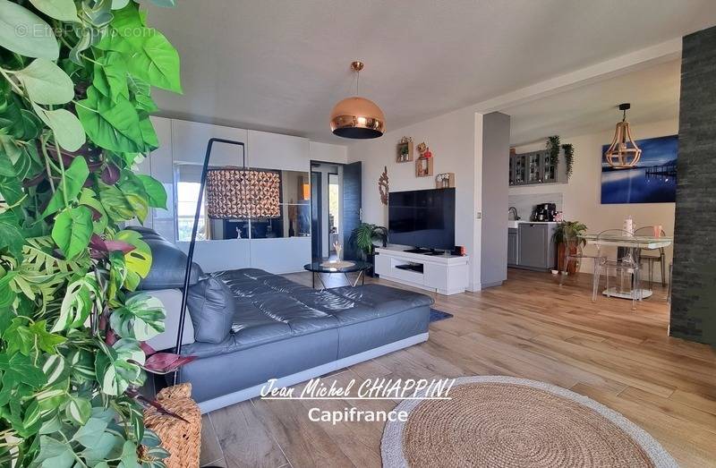 Appartement à MARSEILLE-12E