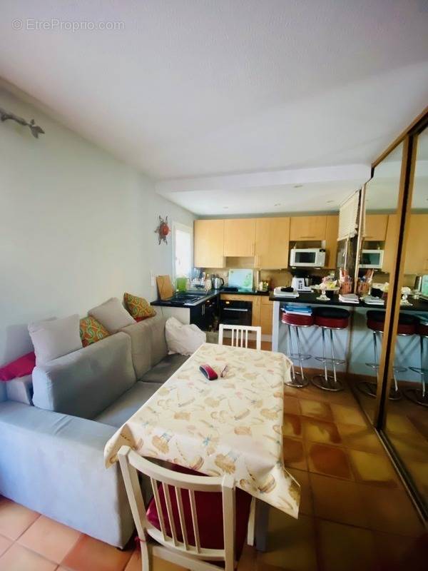 Appartement à MOUGINS