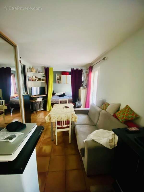 Appartement à MOUGINS