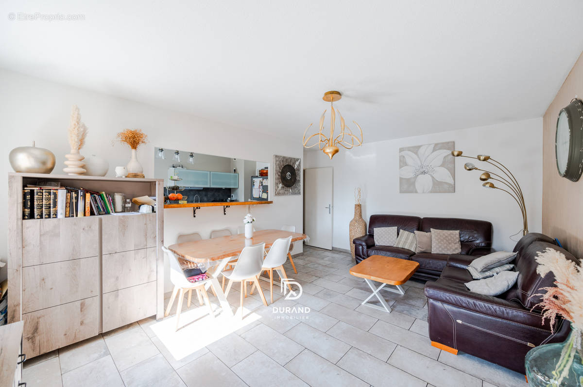 Appartement à MARSEILLE-14E