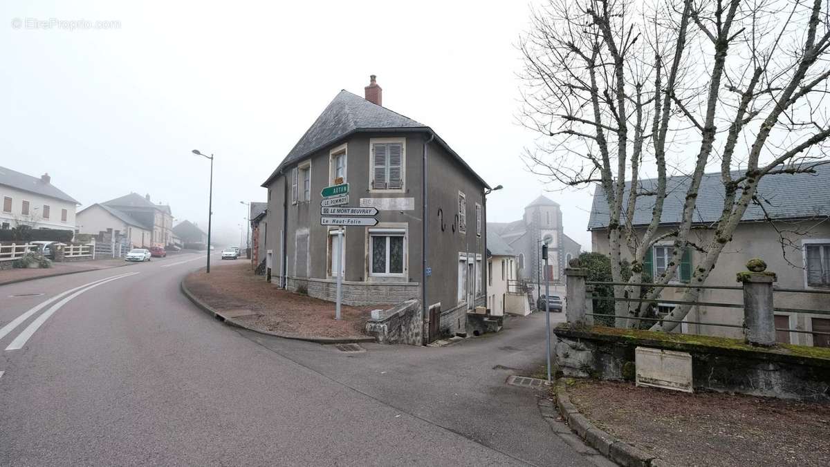 Maison à ARLEUF