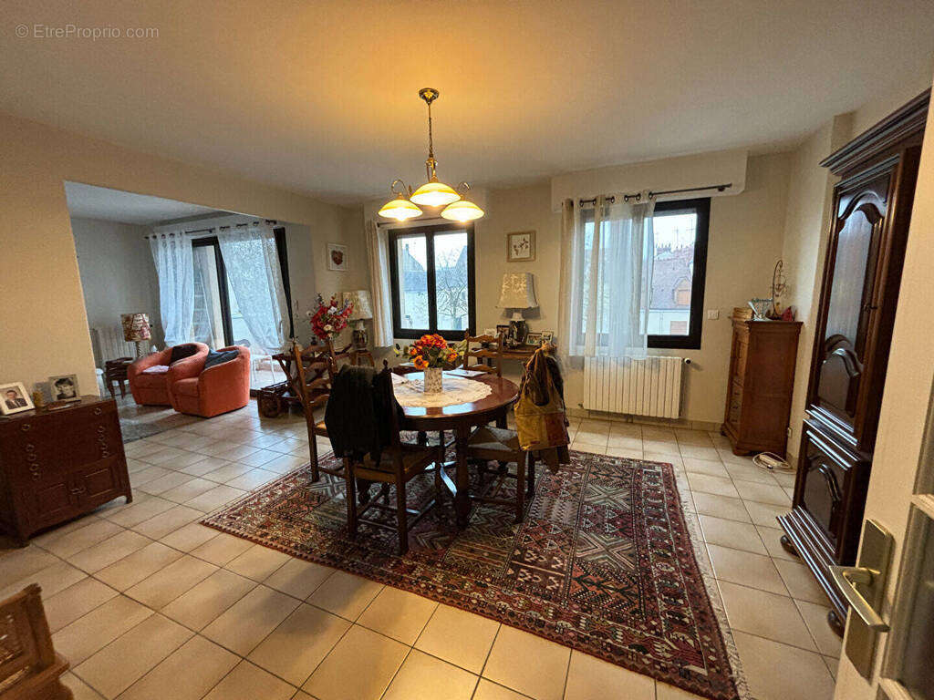 Appartement à CHATEAUROUX