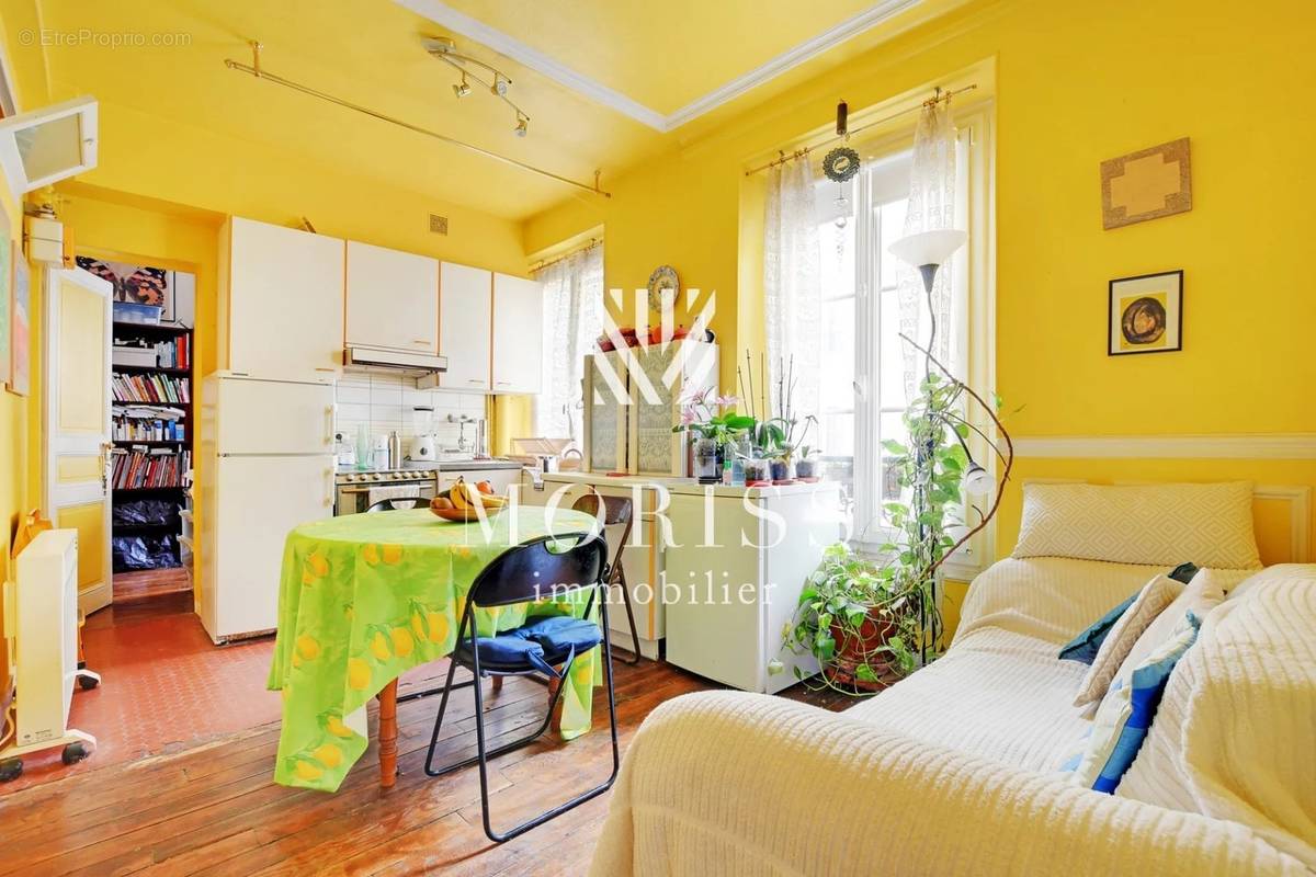 Appartement à PARIS-15E