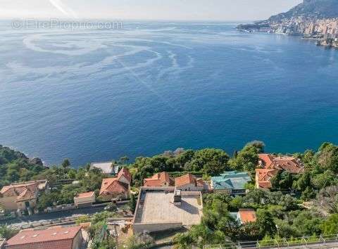 Maison à ROQUEBRUNE-CAP-MARTIN